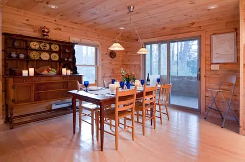 Photo 4 of 7 of Private Log Cabin