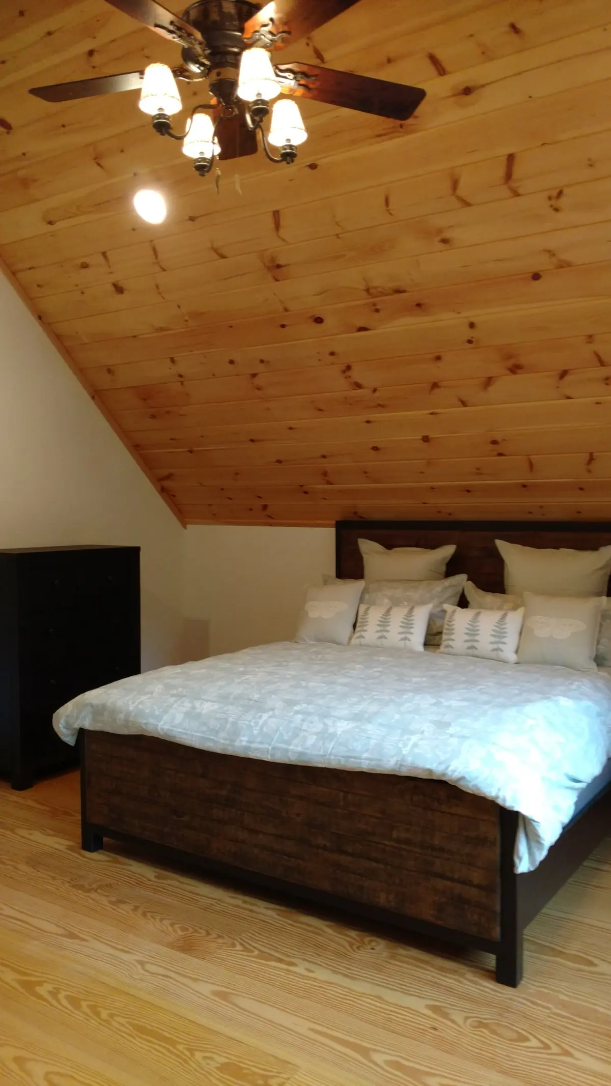 Photo 6 of 7 of /hunter Ski Chalet