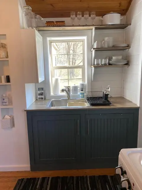 Photo 5 of 7 of The Petite Cabin