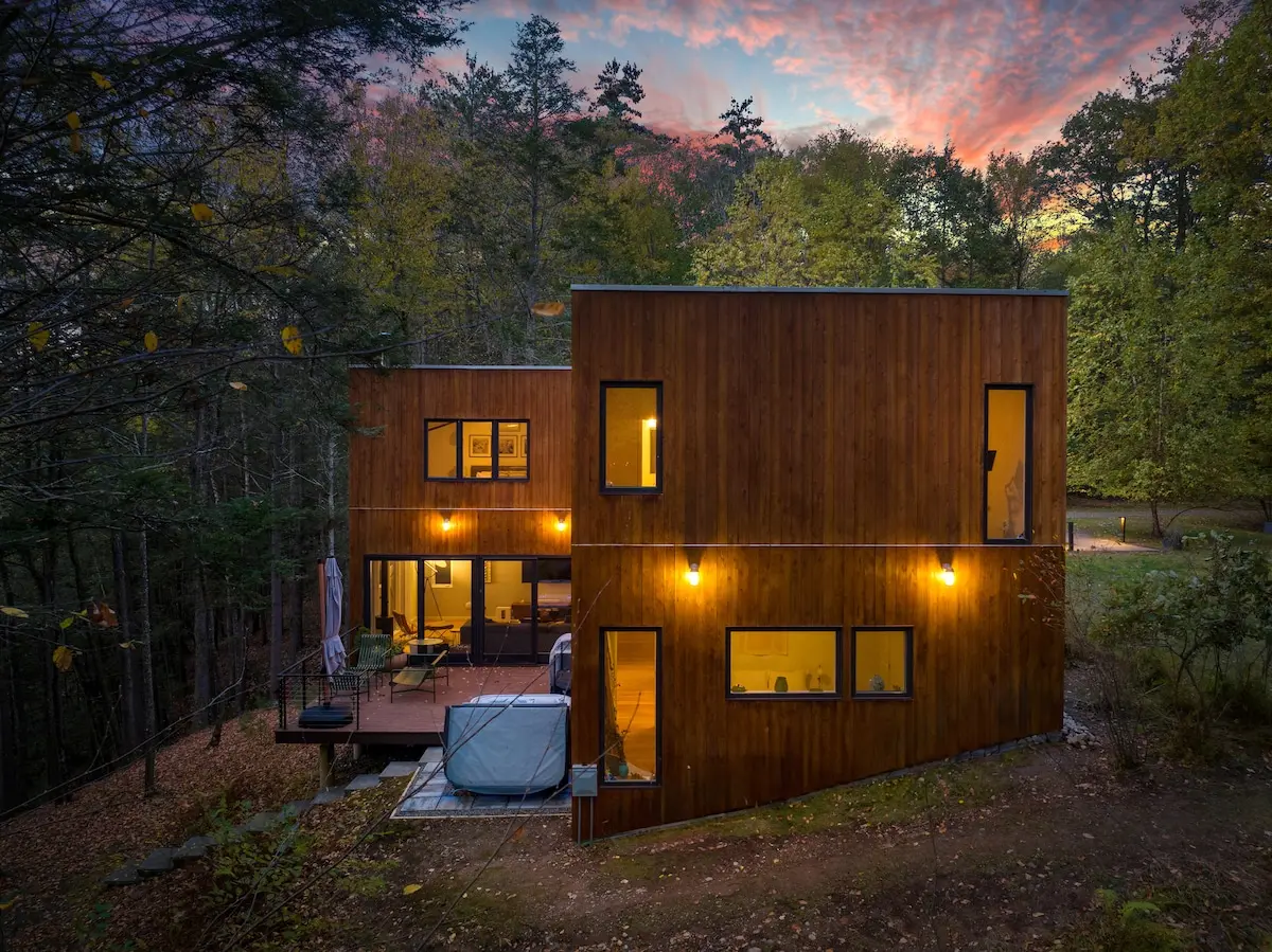 Photo 3 of 5 of Modern Architect Cabin with Three Bedrooms