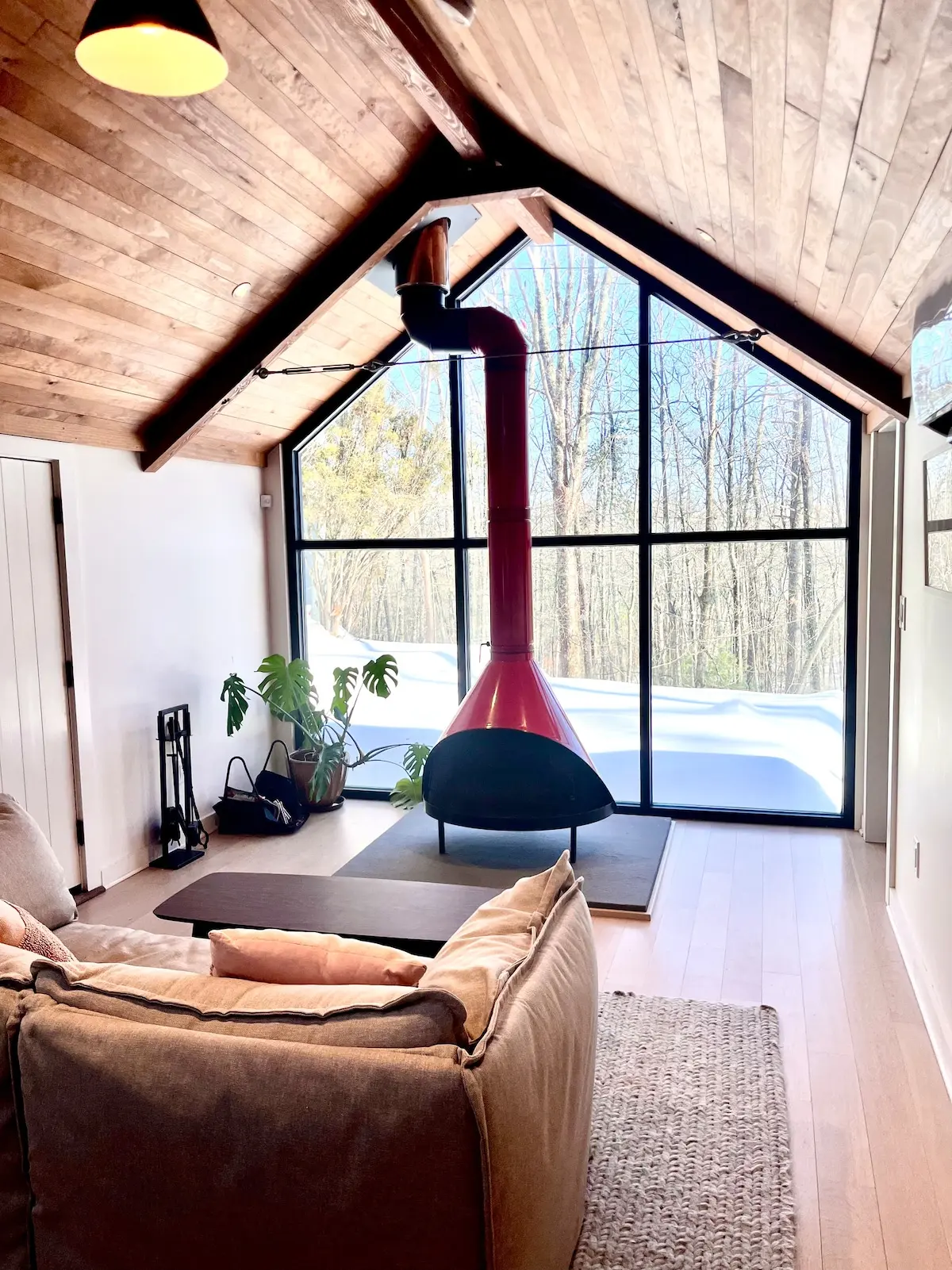 Photo 2 of 5 of Beautifully Renovated Woodstock Cottage