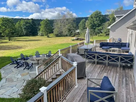 Photo 3 of 7 of Windham Mountain Escape, Private 5 Bed/4 Bath Home