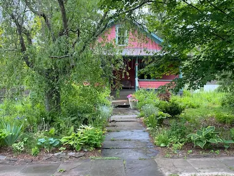 Photo 2 of 7 of 1890 Bear Cottage -so Convenient