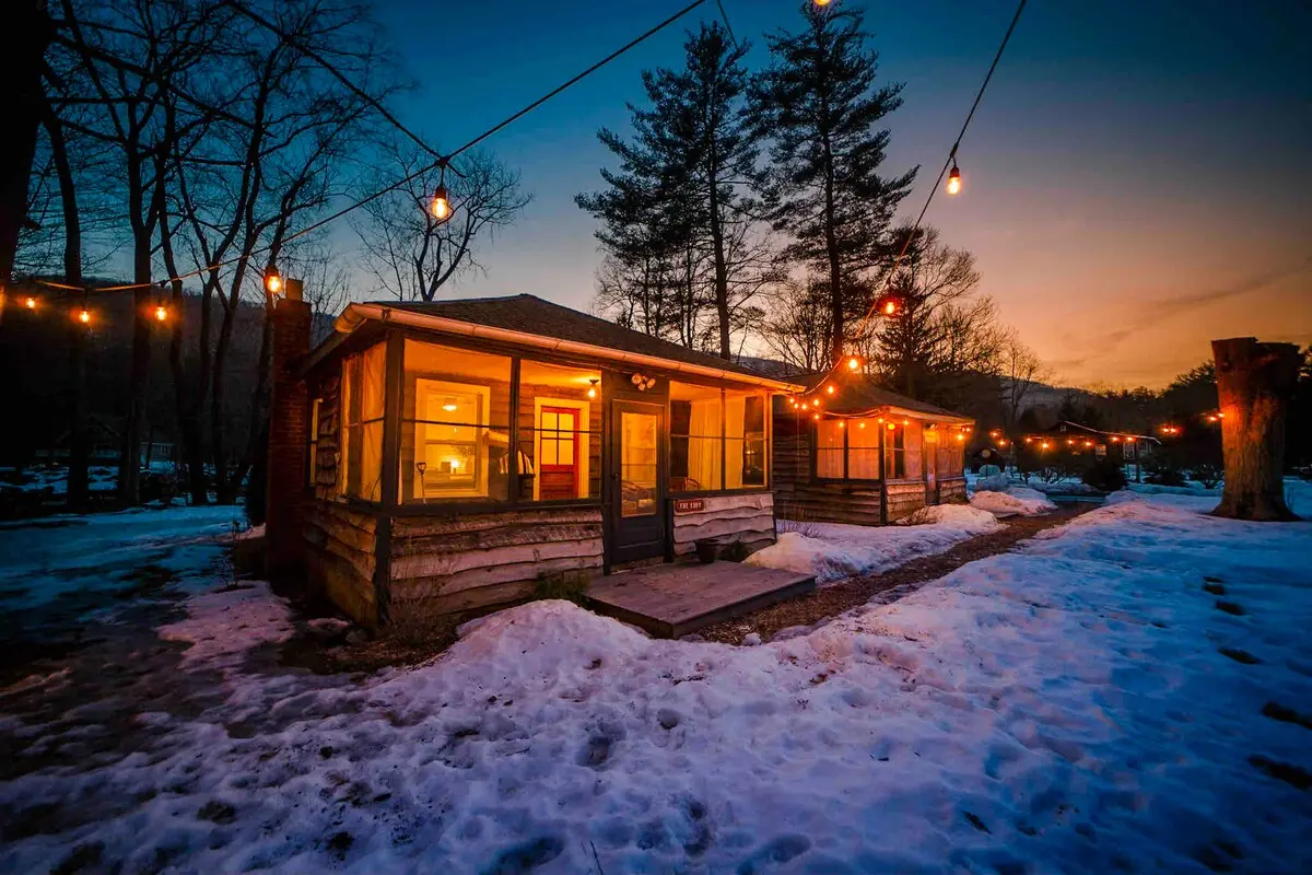 Photo 6 of 7 of The Cabins: Daryaa, Brookie & The Eddy