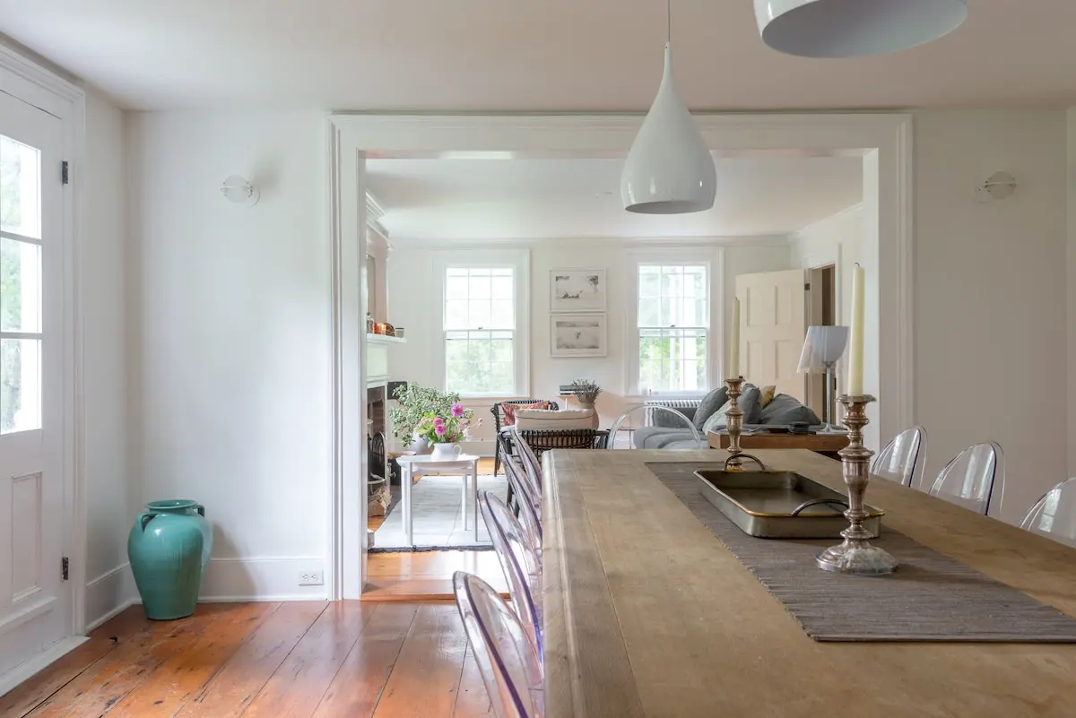 Photo 4 of 7 of Stylish Farmhouse