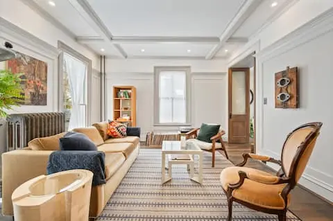 Photo 5 of 7 of Antique Uptown Charmer W/ Five-Star Modern Kitchen