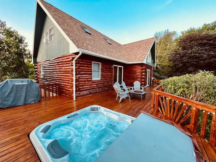 Photo 1 of 7 of The Cabin