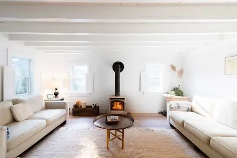 Photo 2 of 7 of Le Petit Cottage