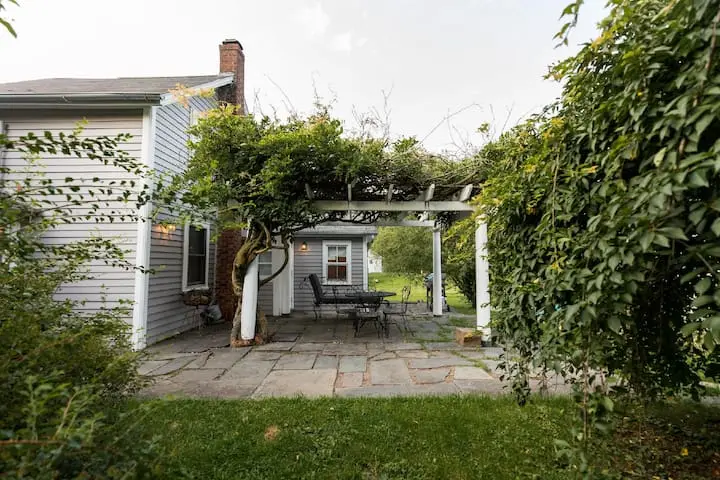 Photo 1 of 7 of Le Petit Cottage