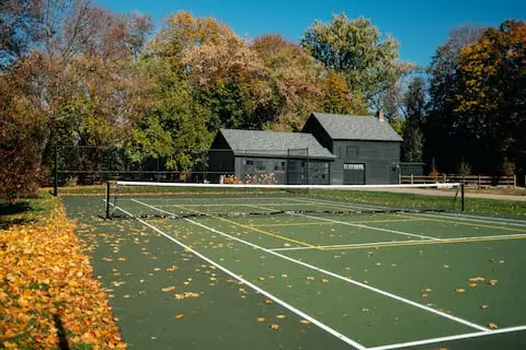 Photo 4 of 7 of Serene Estate: Heated Pool, Tennis, Sauna, Hot Tub