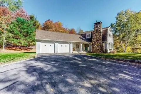 Photo 2 of 7 of Birch Hill