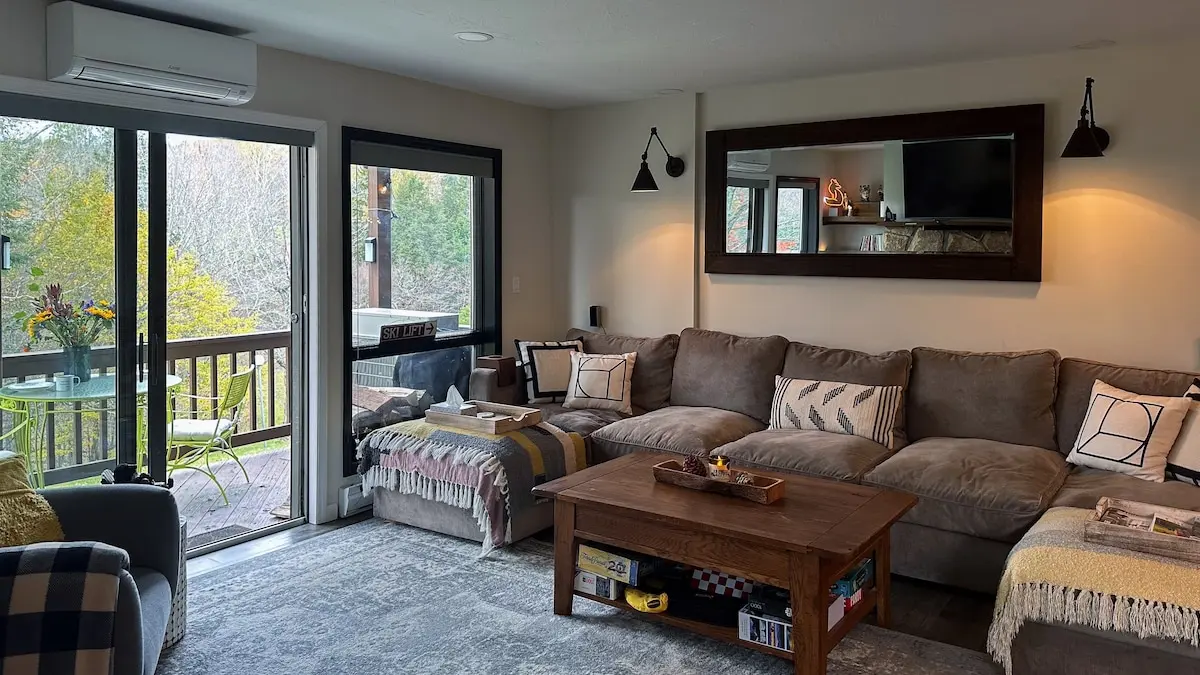 Photo 2 of 4 of Mountain Condo W Modern CabinStyle @hunter&windham