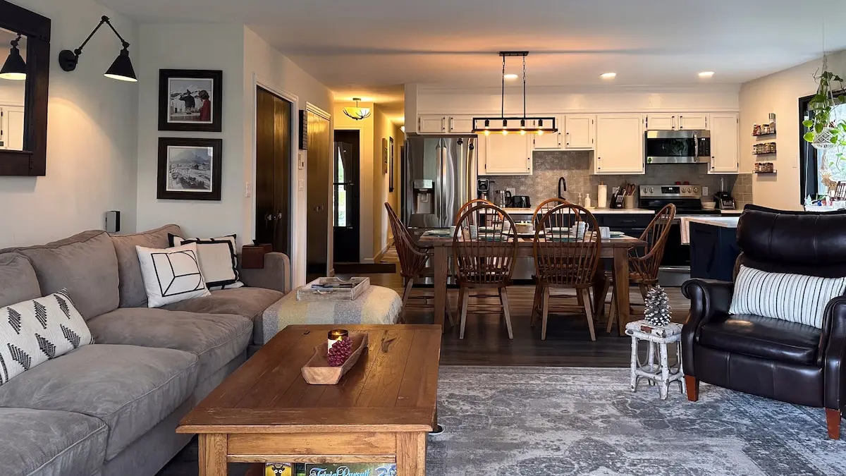 Photo 4 of 4 of Mountain Condo W Modern CabinStyle @hunter&windham