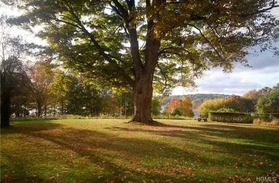 Photo 3 of 7 of The Acre