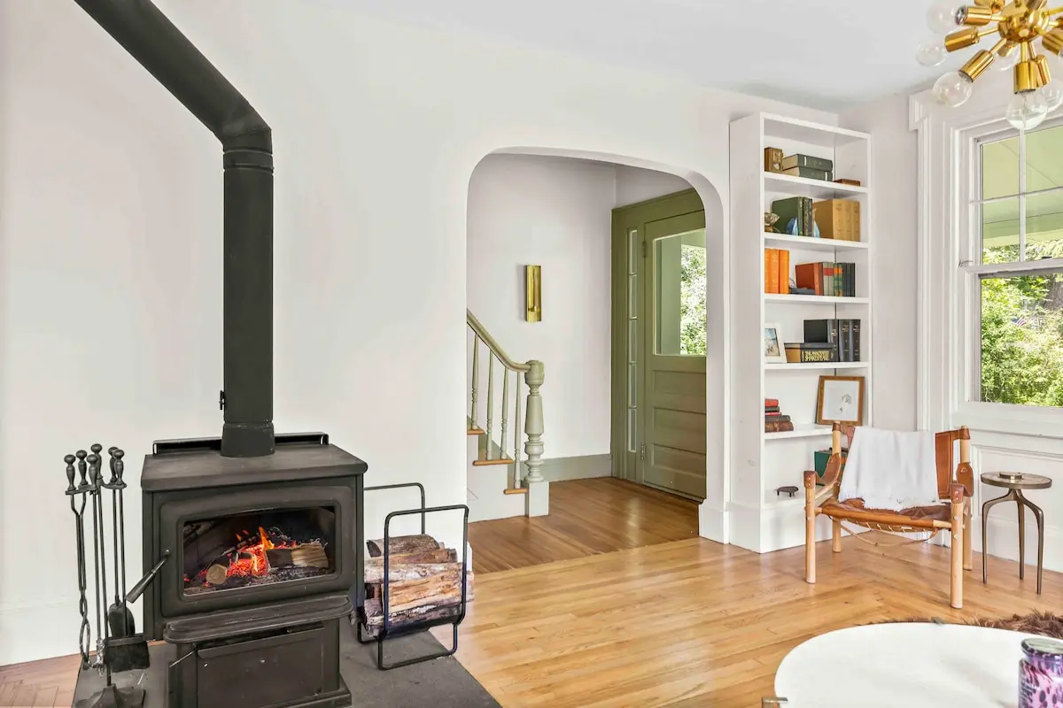 Photo 3 of 3 of Chic Farmhouse W/ Fireplace & Porch
