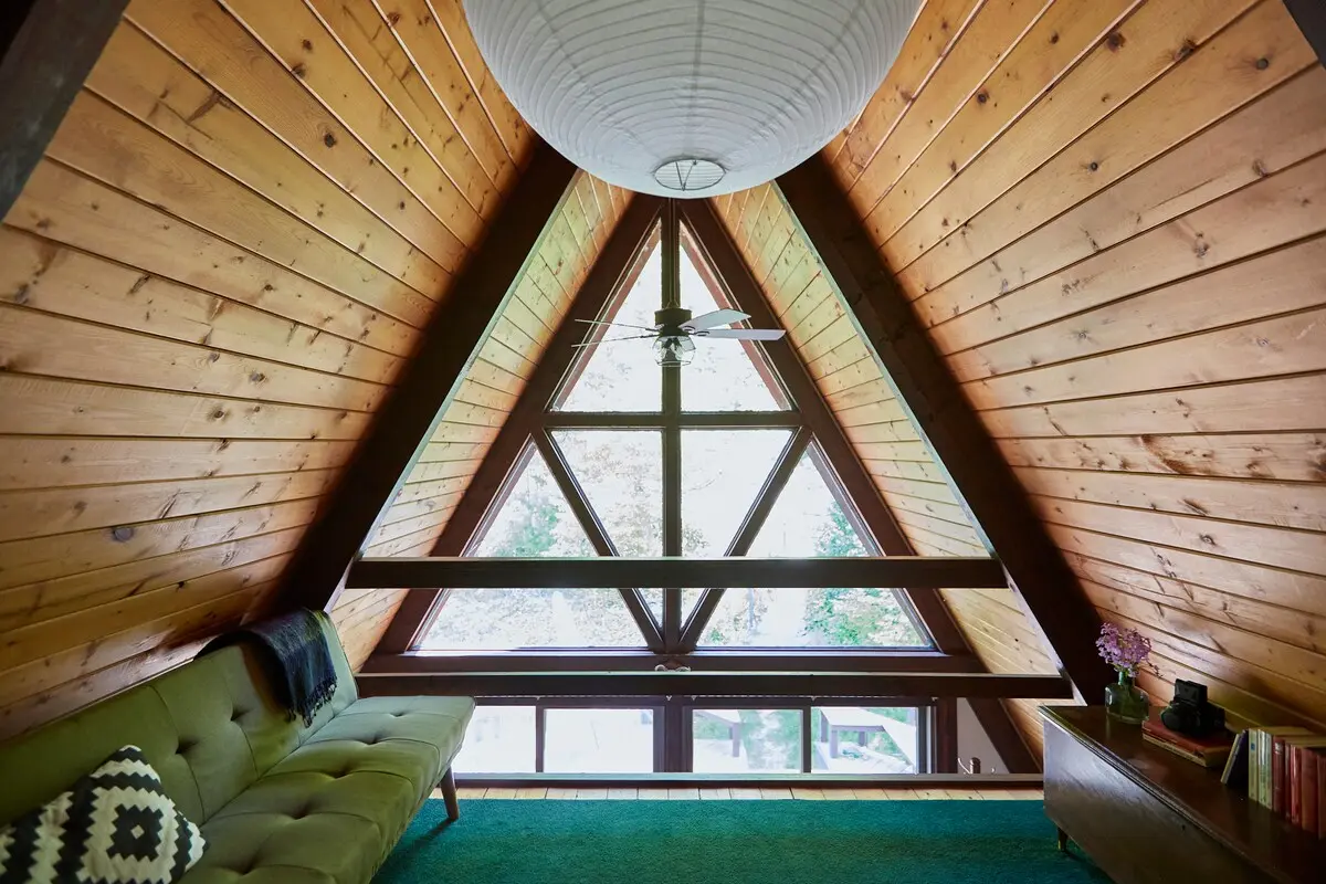 Photo 2 of 5 of Bear & Louis Cabin