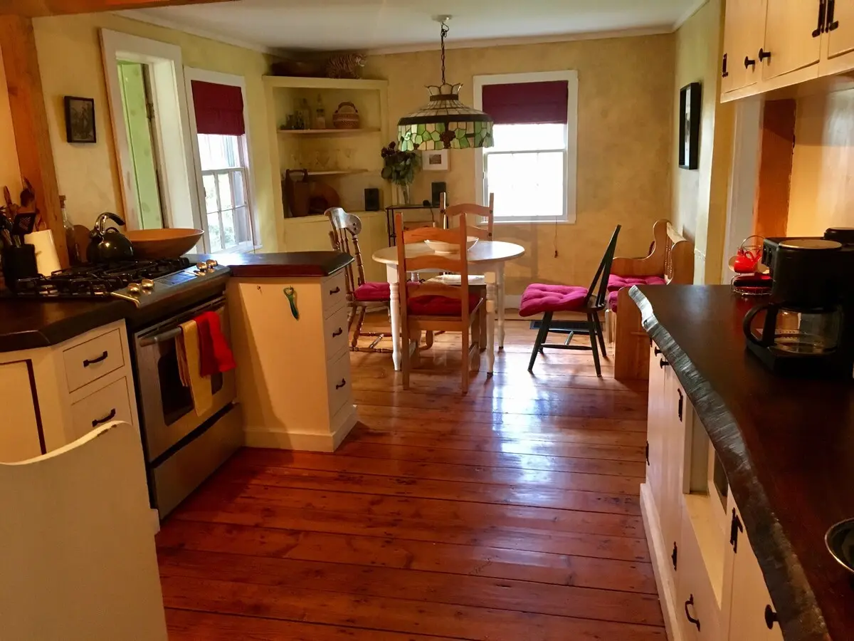 Photo 3 of 3 of Rustic Three Bedroom Home