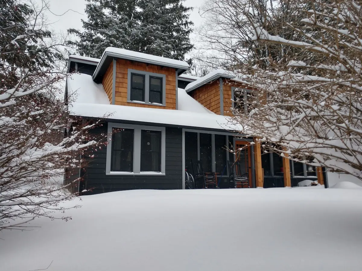Photo 2 of 4 of Overlook Creek: a Stylish Compound