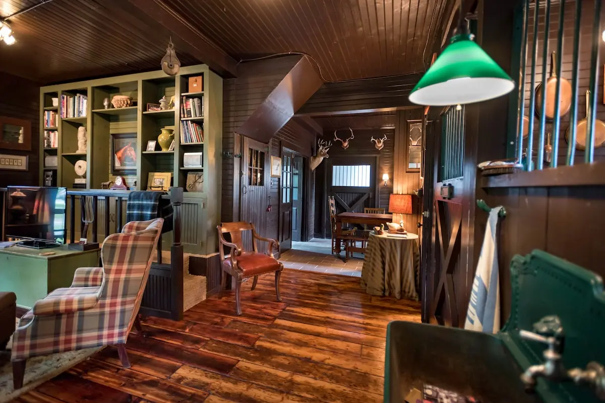 Photo 3 of 4 of Stables Carriage House