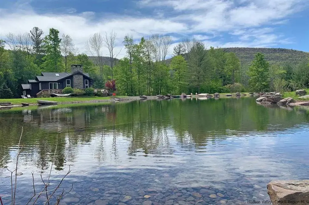 Photo 6 of 7 of Private Lakehouse