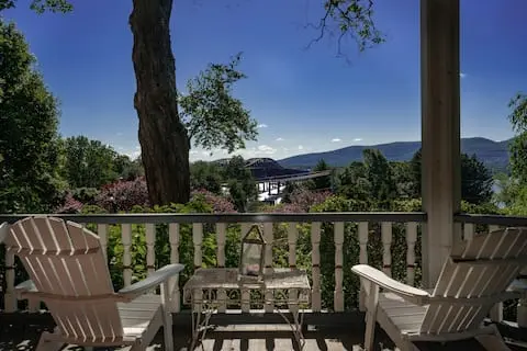 Photo 4 of 7 of "the Big House" W Hudson River Views & Huge Pool