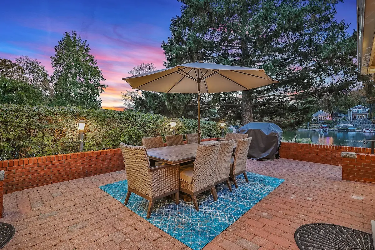 Photo 5 of 5 of Lakefront Home with Hot Tub