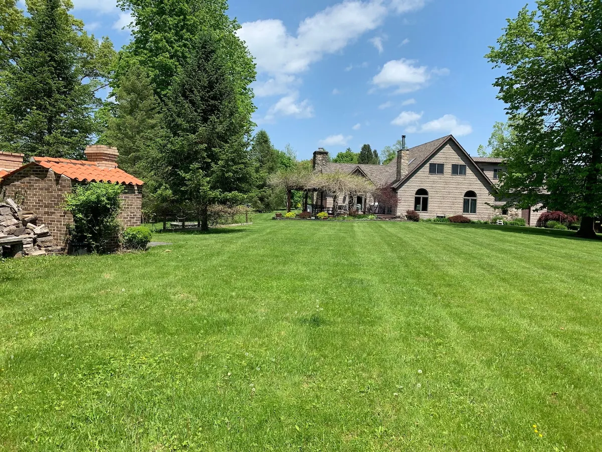 Photo 5 of 7 of Private Estate