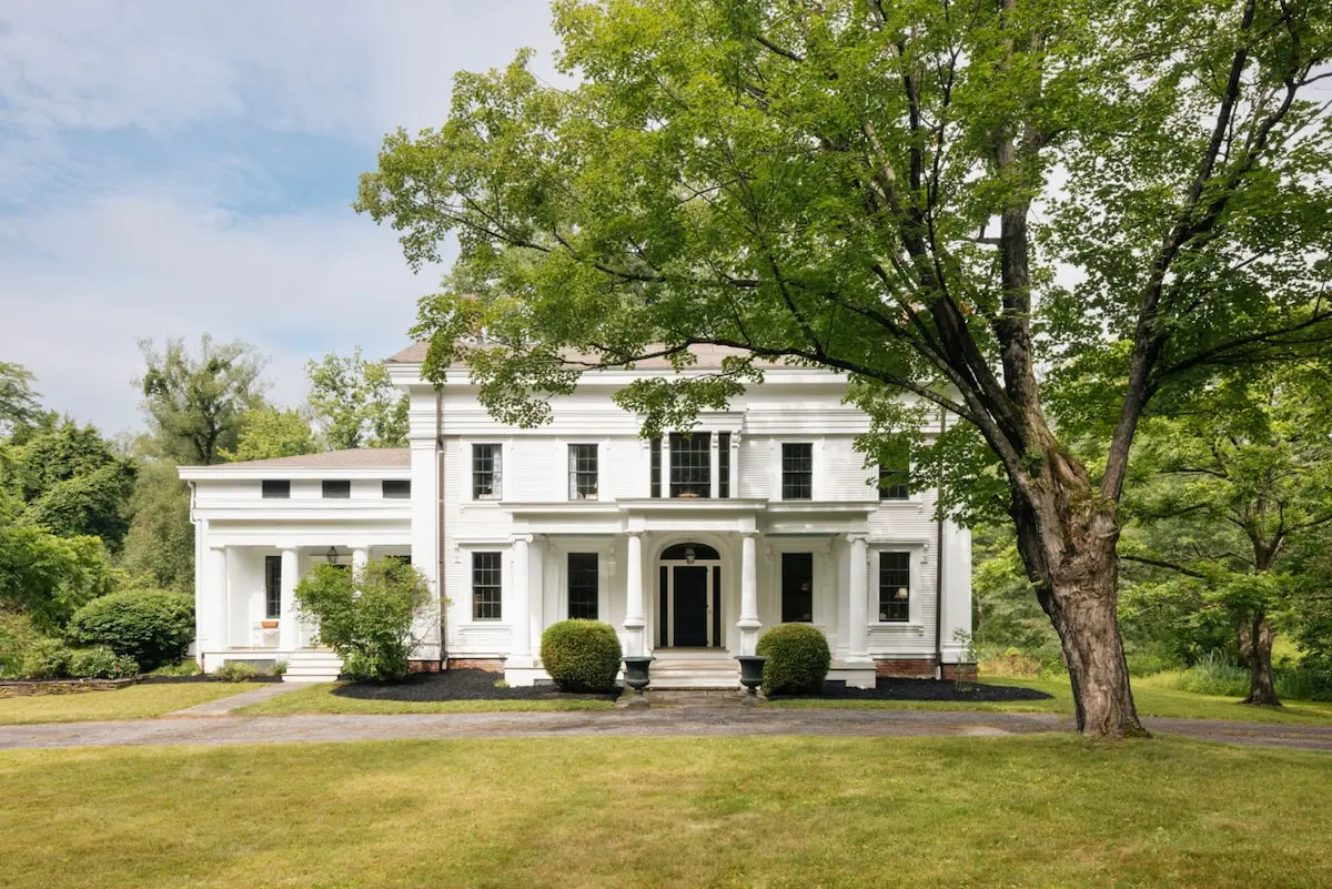 Photo 1 of 5 of Private Hudson Home on 20