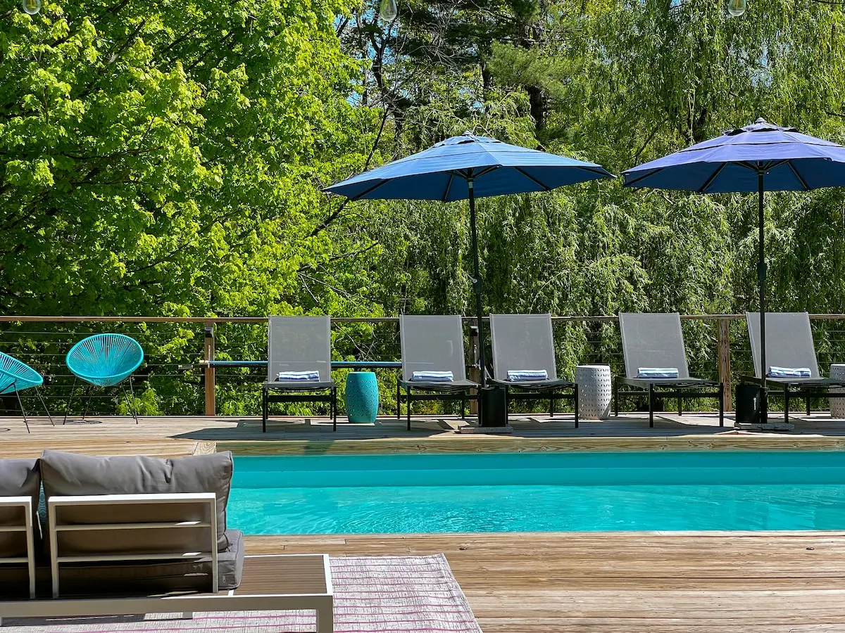 Photo 2 of 7 of Mid Century Mod 5-bed, Pool Open!, Dogs Welcome