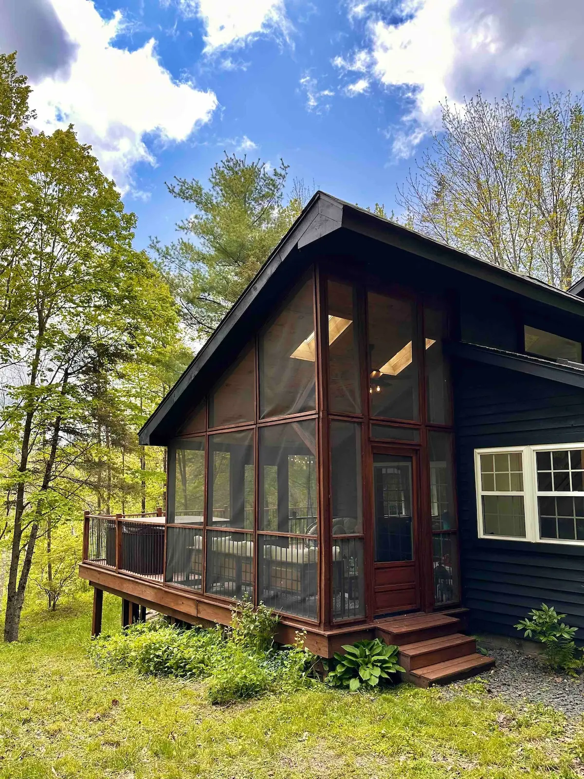 Photo 2 of 5 of Pine Ridge Cabin-