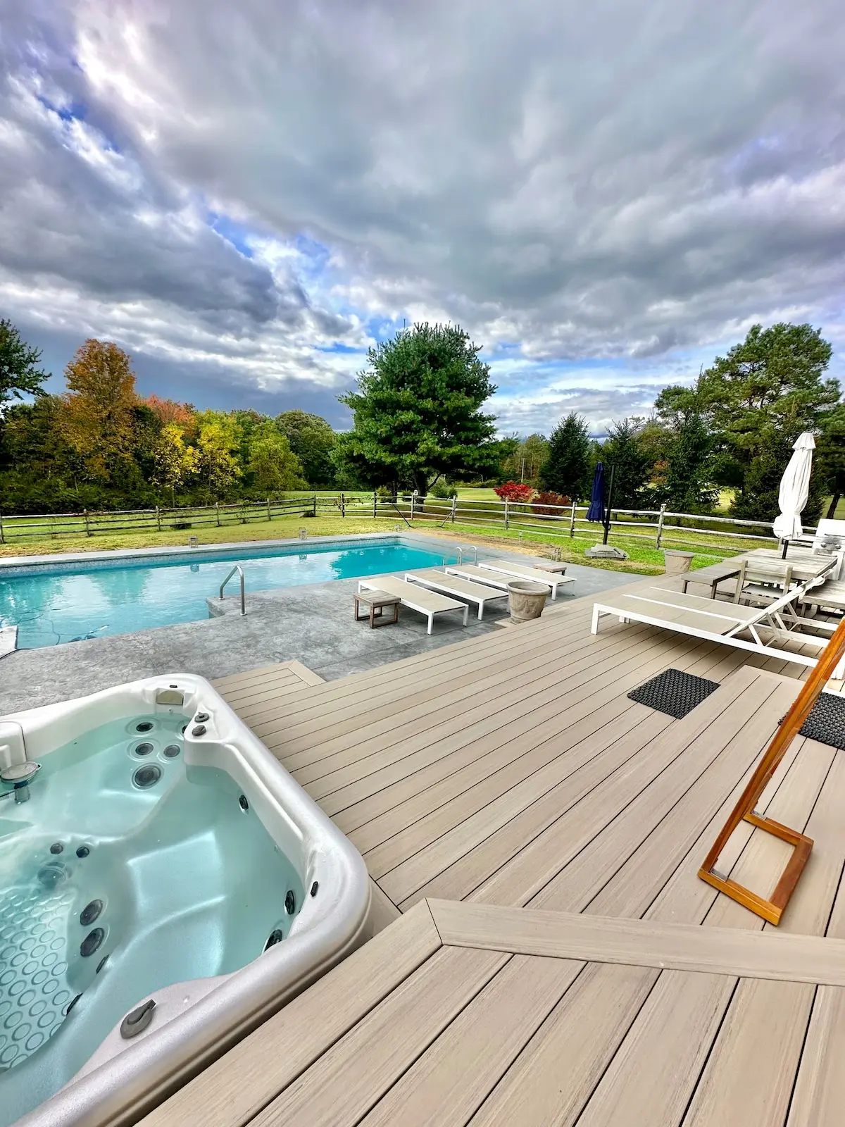 Photo 2 of 5 of Hot Tub at Scenic Country Escape
