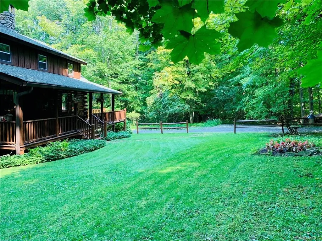 Photo 5 of 7 of Cozy Cabin Getaway