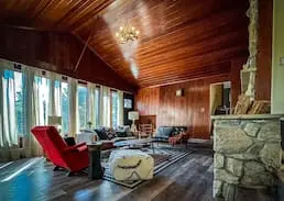 Photo 1 of 7 of Fox Lodge: / Getaway