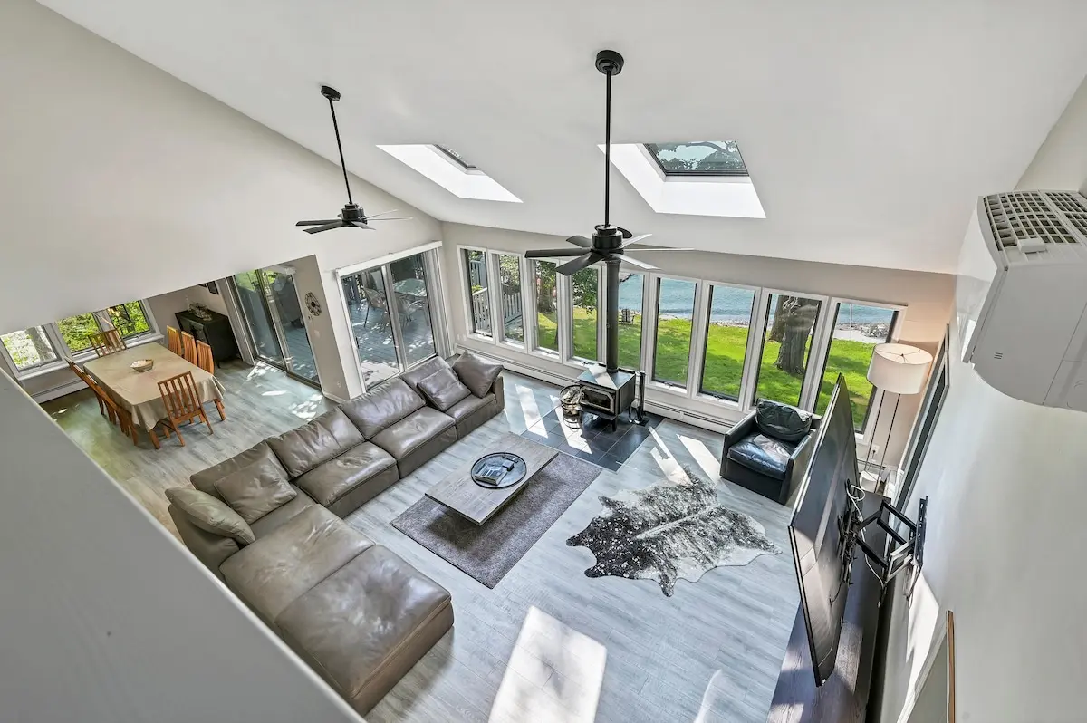Photo 4 of 5 of Lakefront Home with Hot Tub and Dock