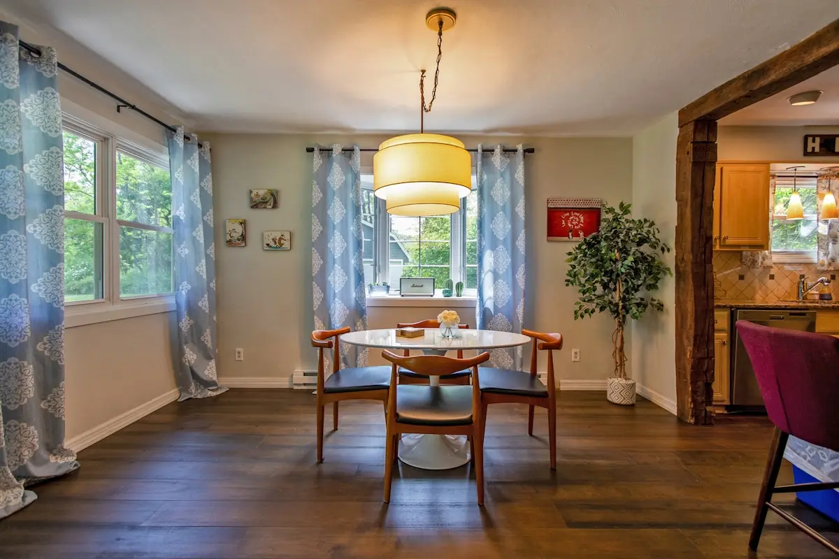 Photo 4 of 5 of Stylish, Secluded Getaway