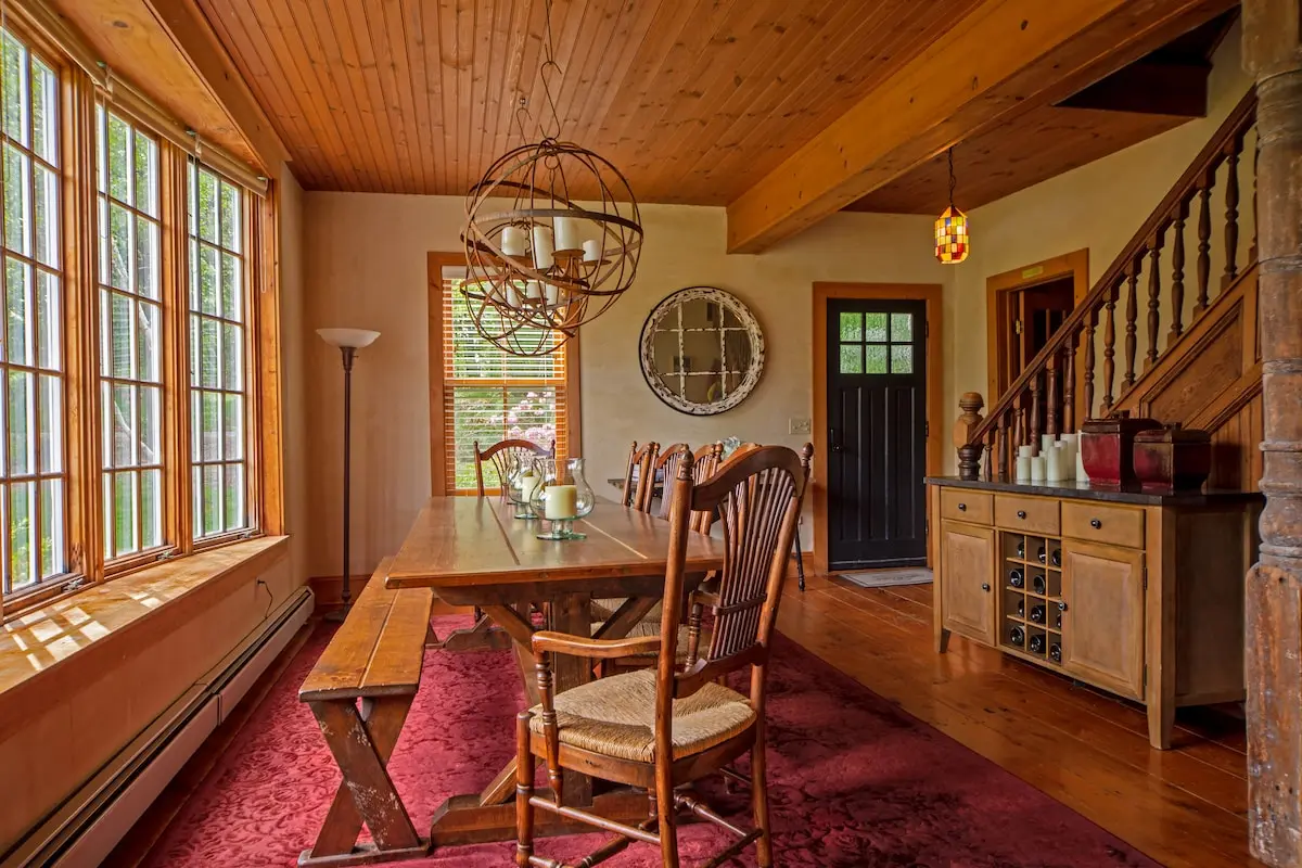 Photo 2 of 7 of Mountaintop Farmhouse