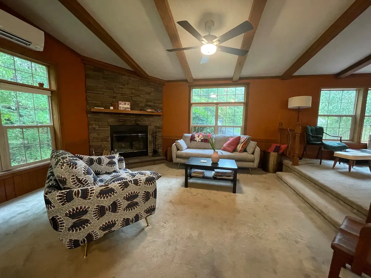 Photo 4 of 4 of Relaxing 3-bedroom Getaway with Indoor Fireplace