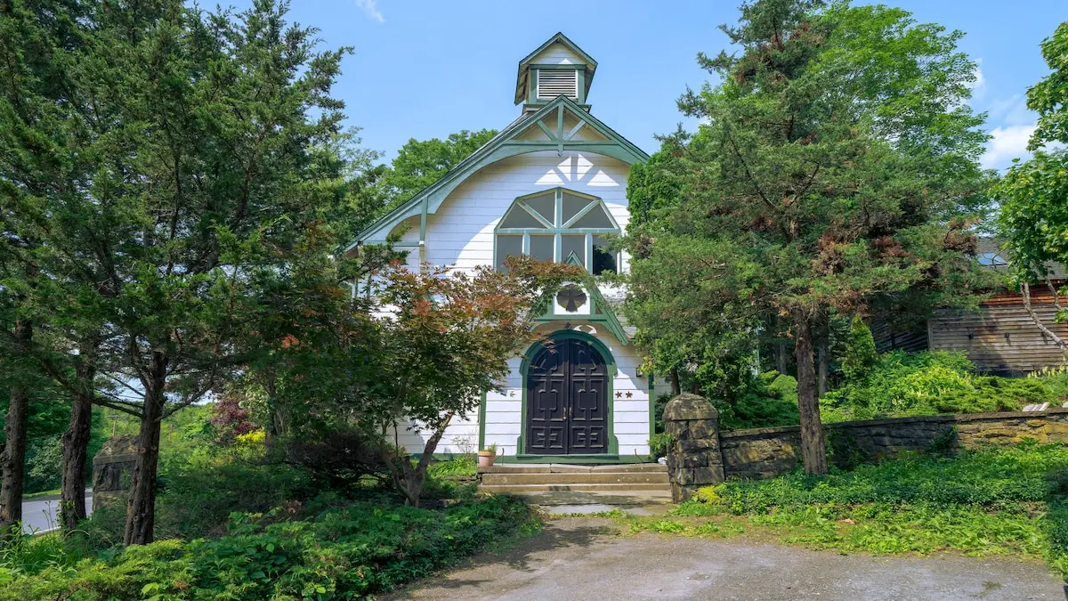 Photo 1 of 5 of Unique! Historic Church 4 Br /woodstock
