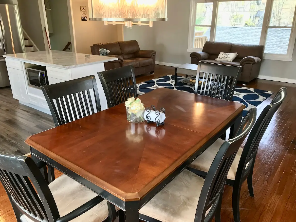 Photo 6 of 7 of Crystal Wave Lake House