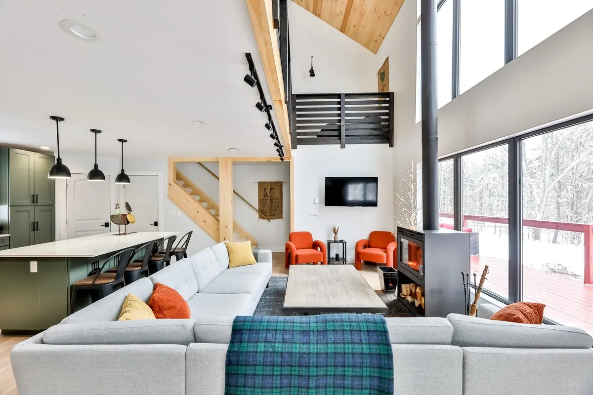 Photo 4 of 5 of Modern Home With Firepit