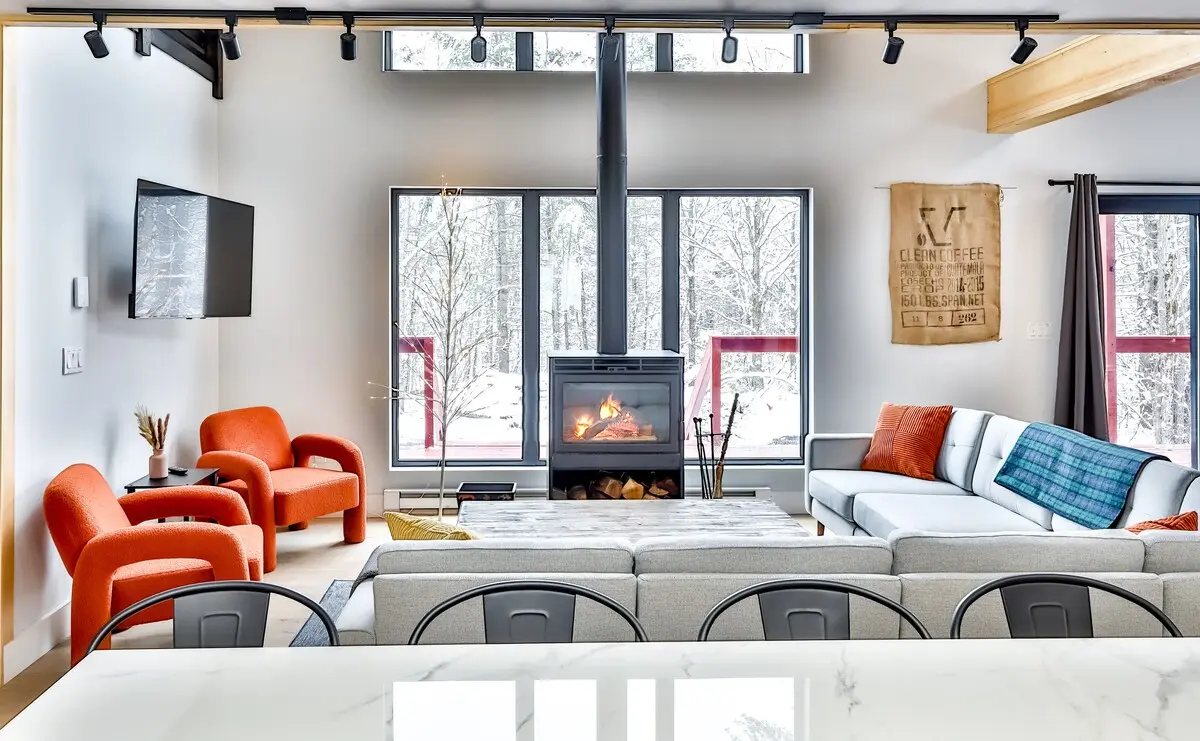 Photo 5 of 5 of Modern Home With Firepit
