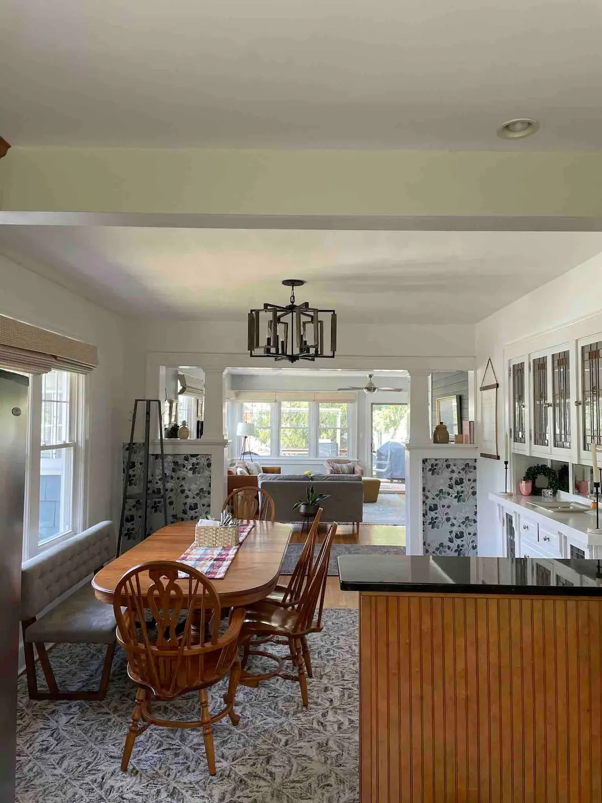Photo 7 of 7 of Charming Home