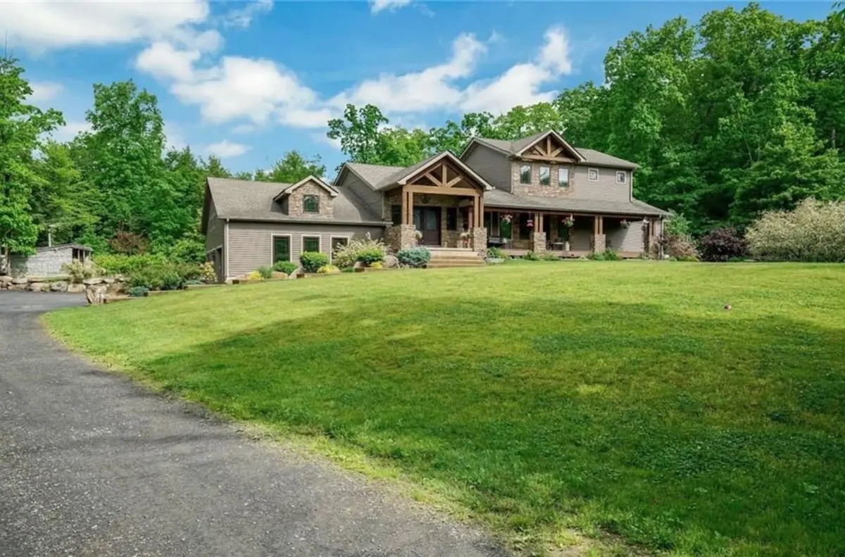 Photo 2 of 7 of Hudson Valley Ranch