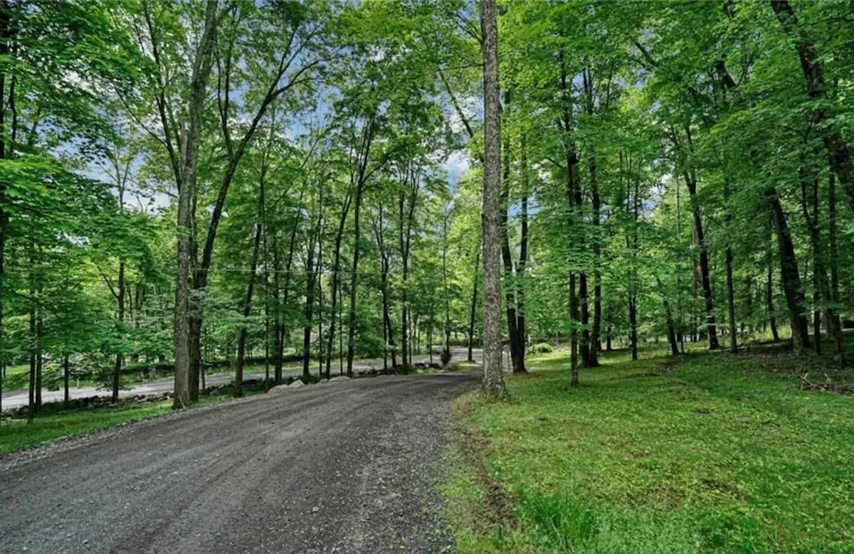 Photo 3 of 7 of Hudson Valley Ranch