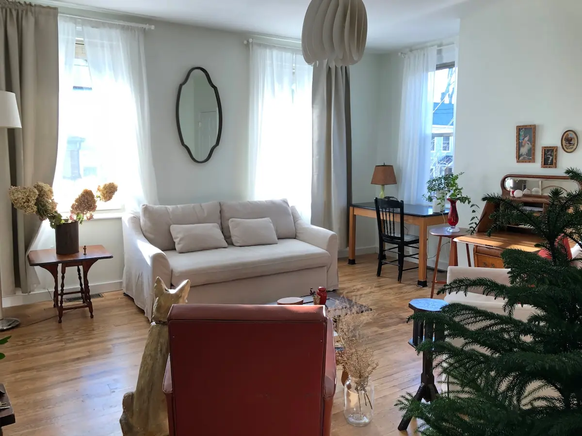Photo 5 of 5 of Family Friendly 3br by Roundhouse
