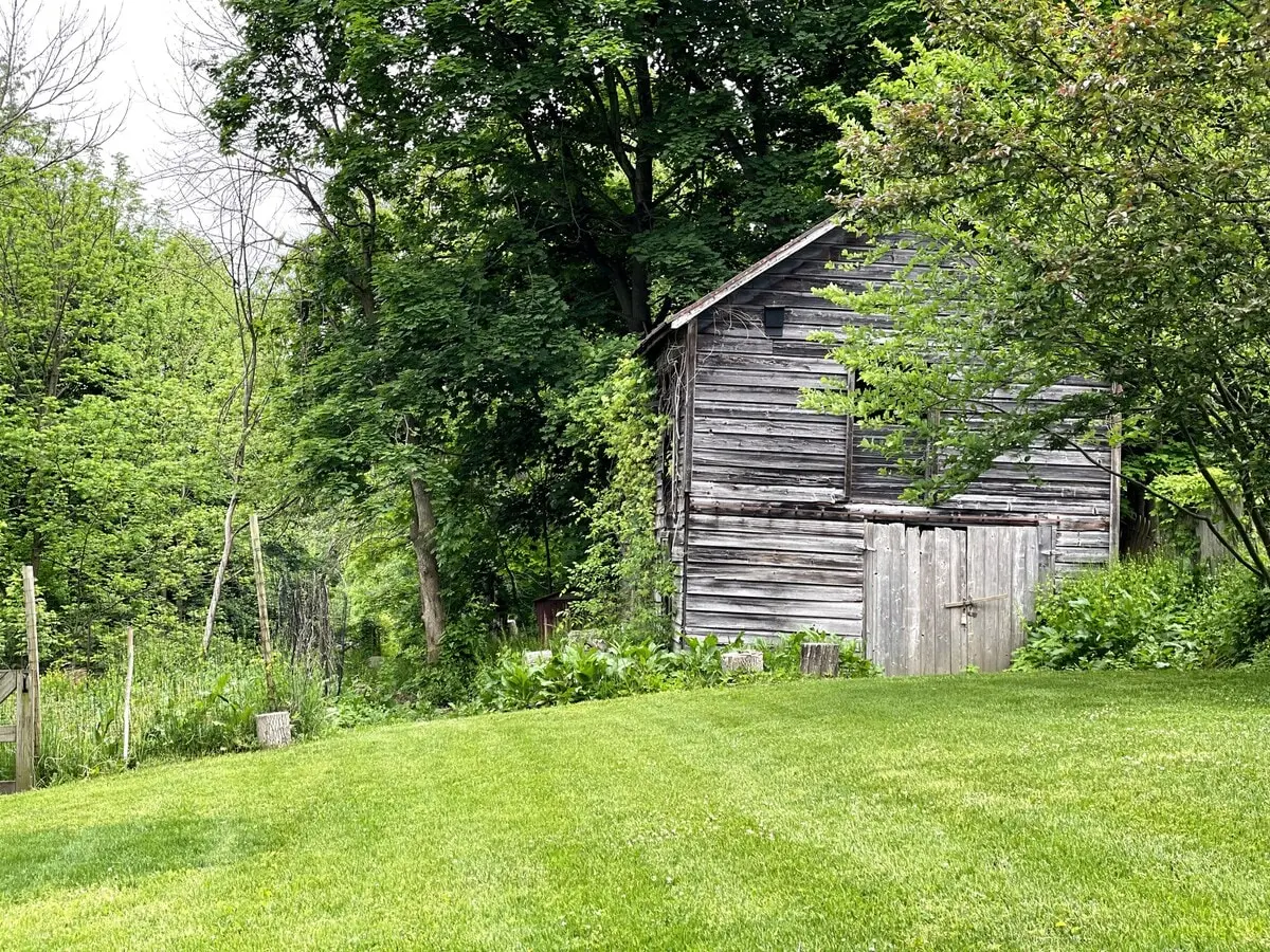 Photo 4 of 5 of The Gallatin Farmhouse