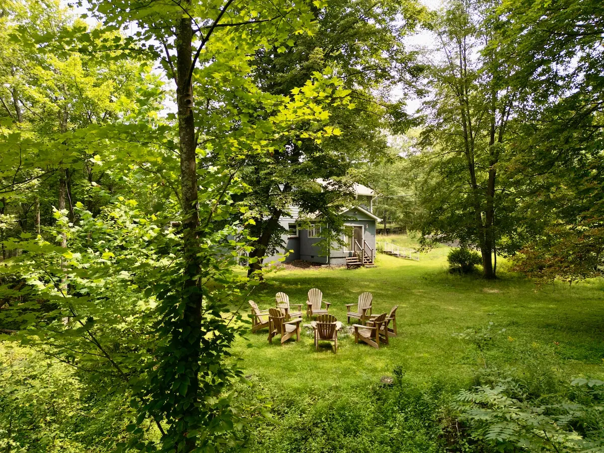 Photo 1 of 5 of The Vibrary Inn: a Magical Minnewaska Getaway