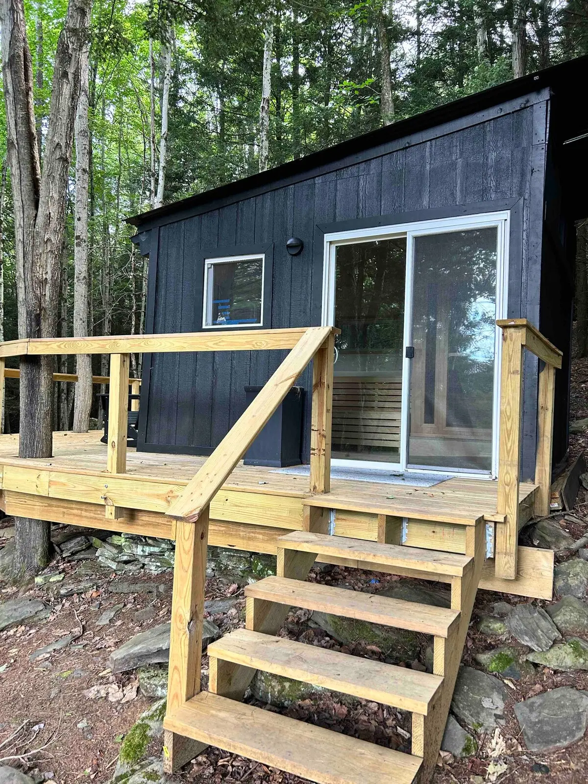Photo 7 of 7 of Fernwood Chalet