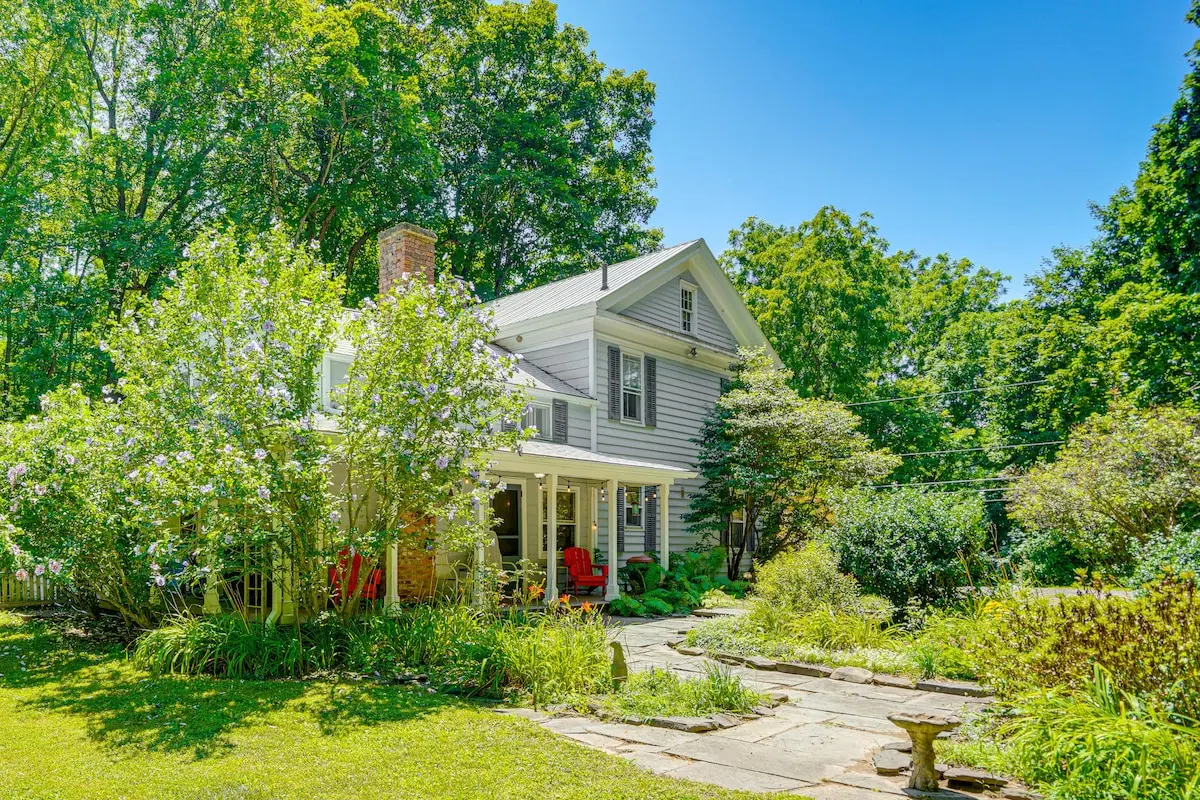 Photo 1 of 5 of Historic Farmhouse: Ski, Hike & Relax!