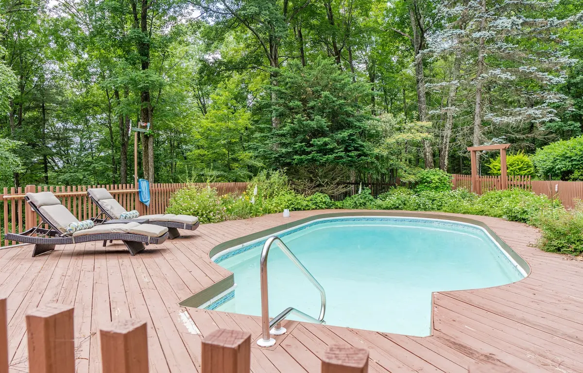Photo 2 of 5 of Mountain Home With Views